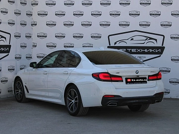 BMW , 2021г., полный привод, автомат