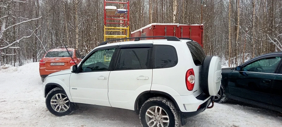 Chevrolet Niva, 2013г., полный привод, механика