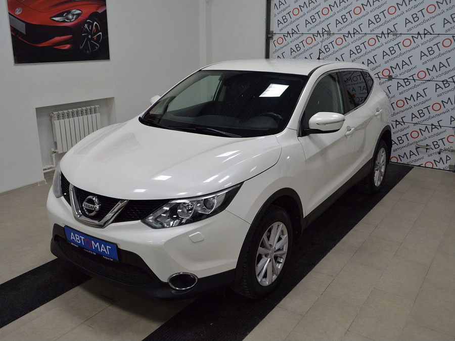 Nissan Qashqai, 2014г., передний привод, вариатор