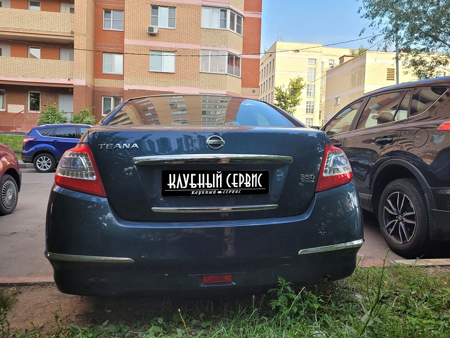 Nissan Teana, 2011г., передний привод, вариатор