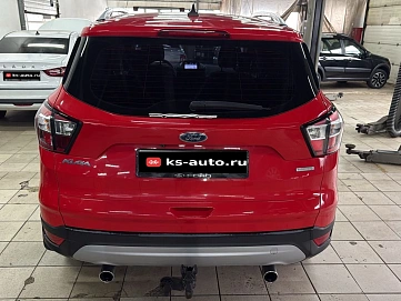 Ford Kuga, 2017г., полный привод, автомат