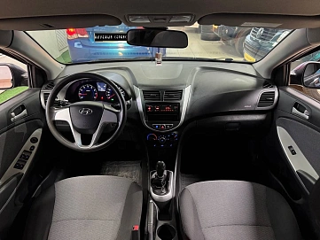 Hyundai Solaris, 2013г, передний привод, механика