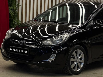 Hyundai Solaris, 2012г, передний привод, автомат