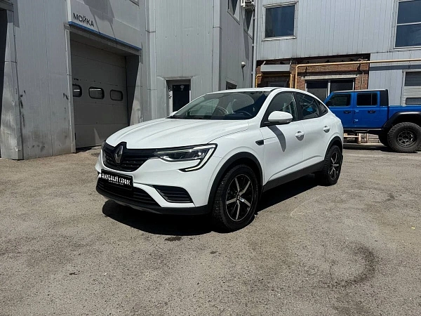 Renault Arkana, 2020г., передний привод, вариатор
