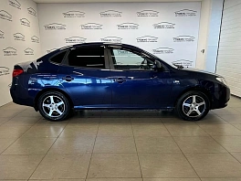 Hyundai Elantra, 2008г, передний привод, механика