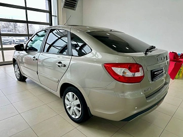 Lada (ВАЗ) Granta, 2020г, передний привод, механика