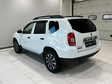 Renault Duster, 2013г, передний привод, механика