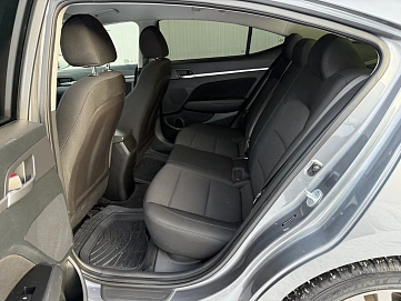 Hyundai Elantra, 2019г, передний привод, автомат