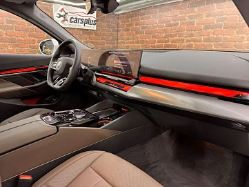 BMW , 2024г., задний привод, автомат