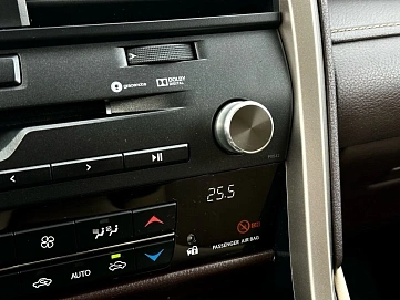 Lexus RX, 2017г, полный привод, автомат