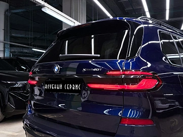 BMW X7, 2025г, полный привод, автомат