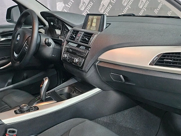 BMW , 2017г., задний привод, автомат