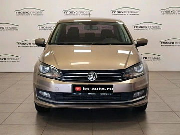 Volkswagen Polo, 2015г., передний привод, автомат