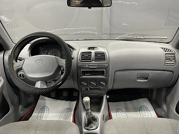 Hyundai Accent, 2005г, передний привод, механика