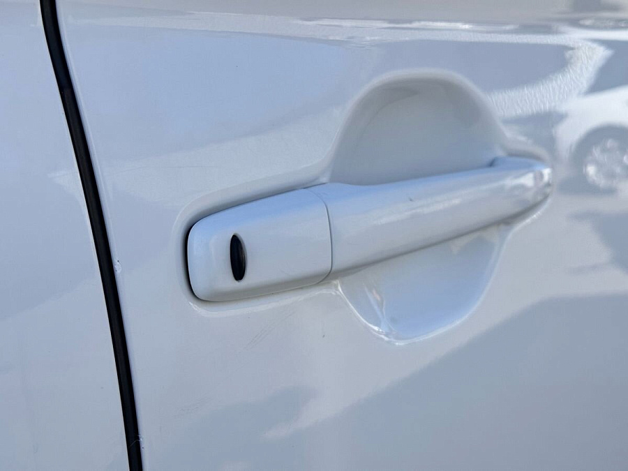Mitsubishi Outlander, 2015г., полный привод, вариатор