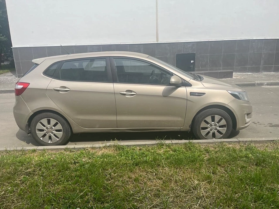 Kia Rio, 2013г., передний привод, механика