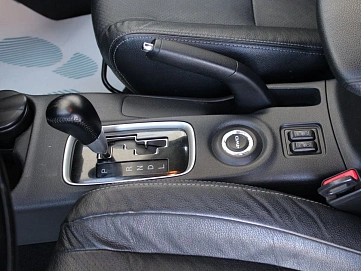 Mitsubishi Outlander, 2015г, полный привод, вариатор
