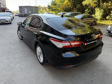 Toyota Camry, 2018г., передний привод, автомат