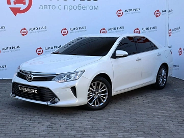 Toyota Camry, 2015г, передний привод, автомат