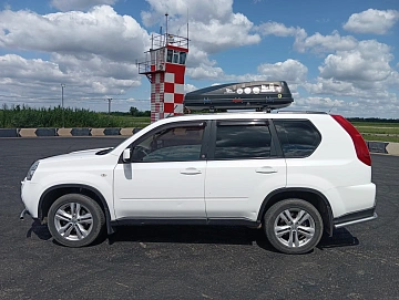 Nissan X-Trail, 2014г, полный привод, вариатор