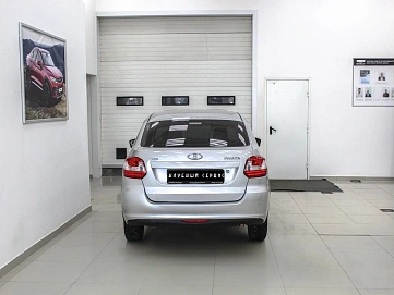 Lada (ВАЗ) Granta, 2015г, передний привод, механика