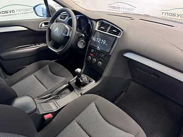 Citroen C4, 2017г, передний привод, механика