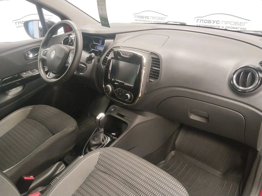 Renault Kaptur, 2019г., передний привод, вариатор