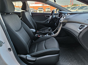 Hyundai Elantra, 2013г., передний привод, механика