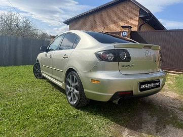 Mazda 3, 2008г, передний привод, механика