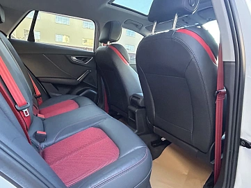 Audi Q2, 2021г, передний привод, робот