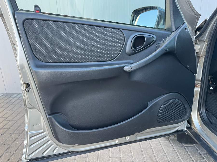 Chevrolet Niva, 2016г., полный привод, механика