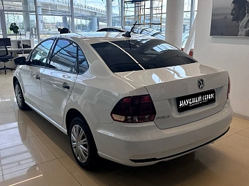 Volkswagen Polo, 2020г, передний привод, автомат