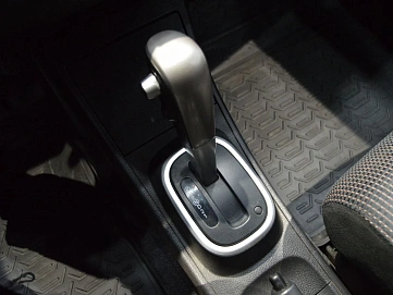 Nissan Tiida, 2013г, передний привод, автомат