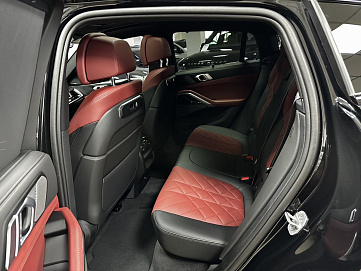 BMW X6, 2024г, полный привод, автомат