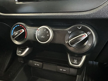 Kia Rio, 2019г, передний привод, автомат