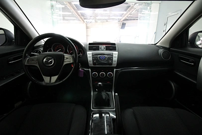 Mazda 6, 2008г, передний привод, механика
