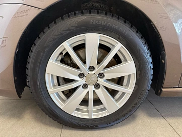 Volkswagen Polo, 2017г, передний привод, автомат