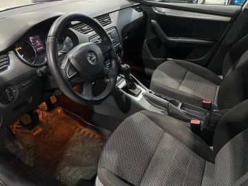 Skoda Octavia, 2013г, передний привод, механика