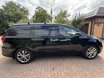 Kia Carnival, 2020г, передний привод, автомат