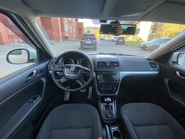 Skoda Yeti, 2012г, передний привод, робот