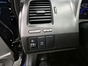 Honda Civic, 2008г, передний привод, механика