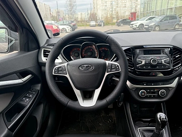 Lada (ВАЗ) Vesta, 2019г., передний привод, механика