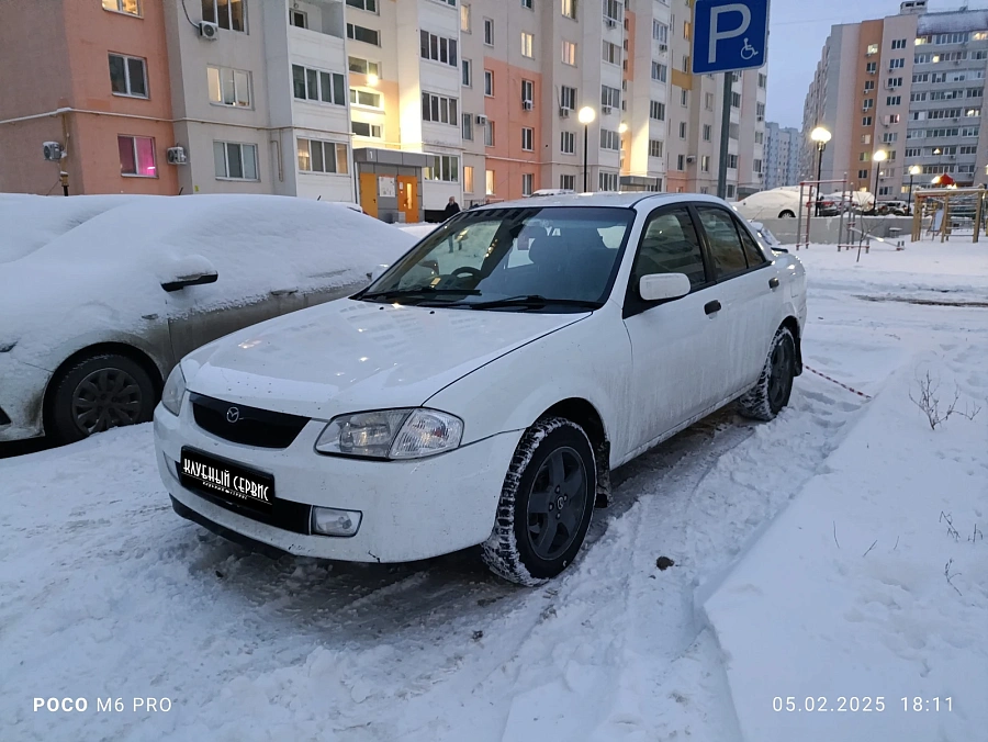 Mazda Familia, 1998г., полный привод, автомат