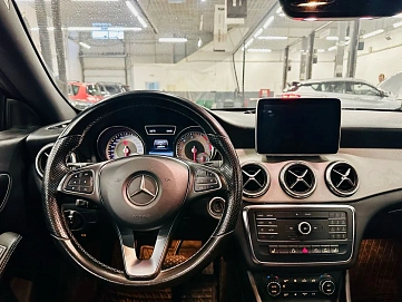 Mercedes-Benz CLA, 2015г, передний привод, робот