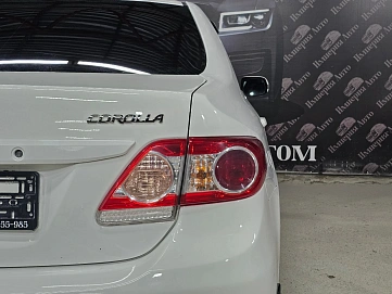 Toyota Corolla, 2011г., передний привод, автомат