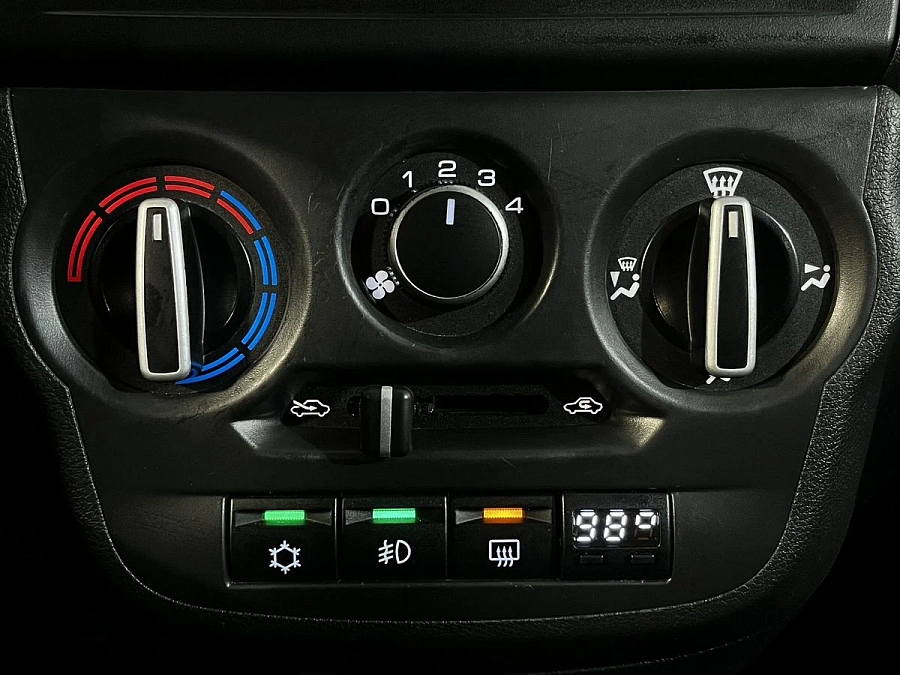 Lada (ВАЗ) Granta, 2023г., передний привод, механика