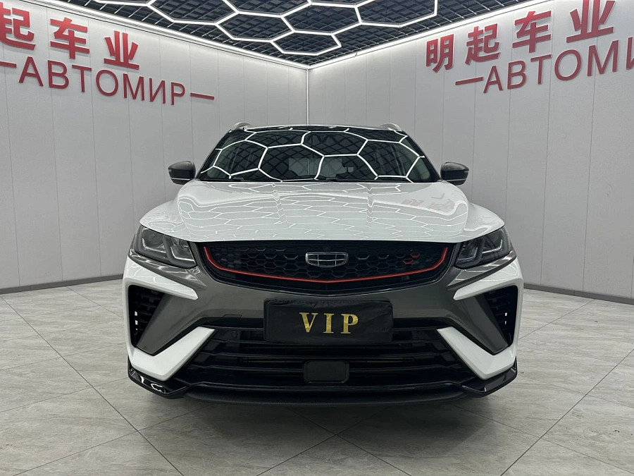 Geely Coolray, 2022г., передний привод, робот