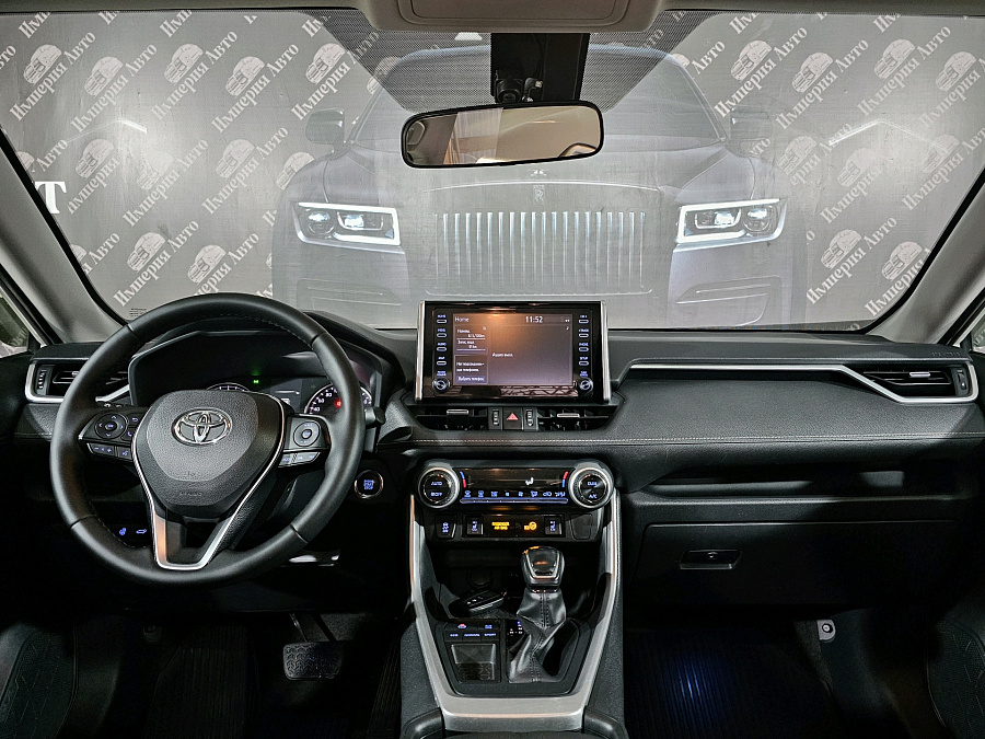 Toyota RAV4, 2019г., передний привод, вариатор