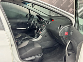 Peugeot 308, 2010г., передний привод, автомат