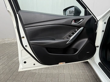 Mazda 6, 2016г, передний привод, автомат